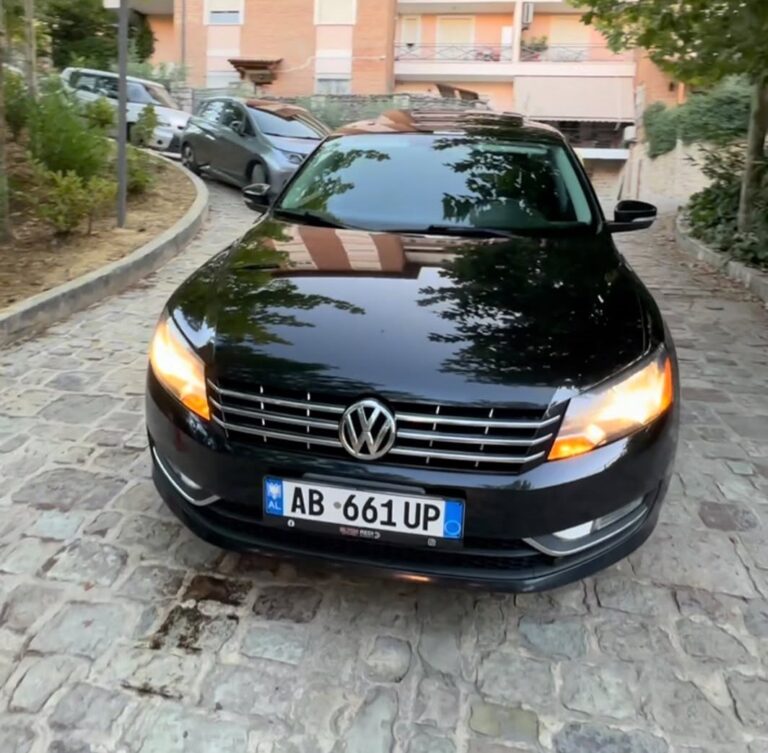 VOLKSWAGEN PASSAT 2015